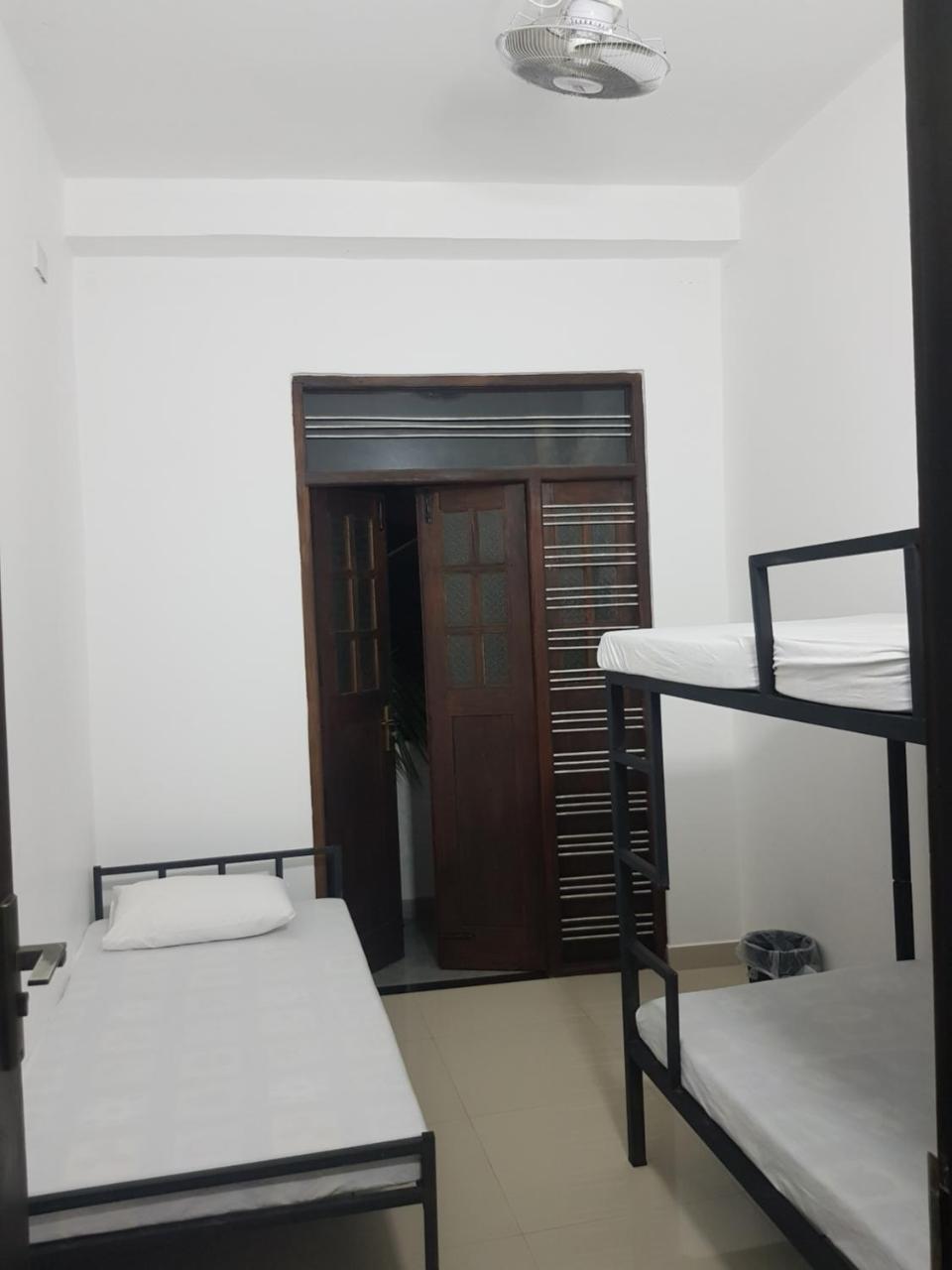 Steps Backpackers Hostel Kolombo Zewnętrze zdjęcie